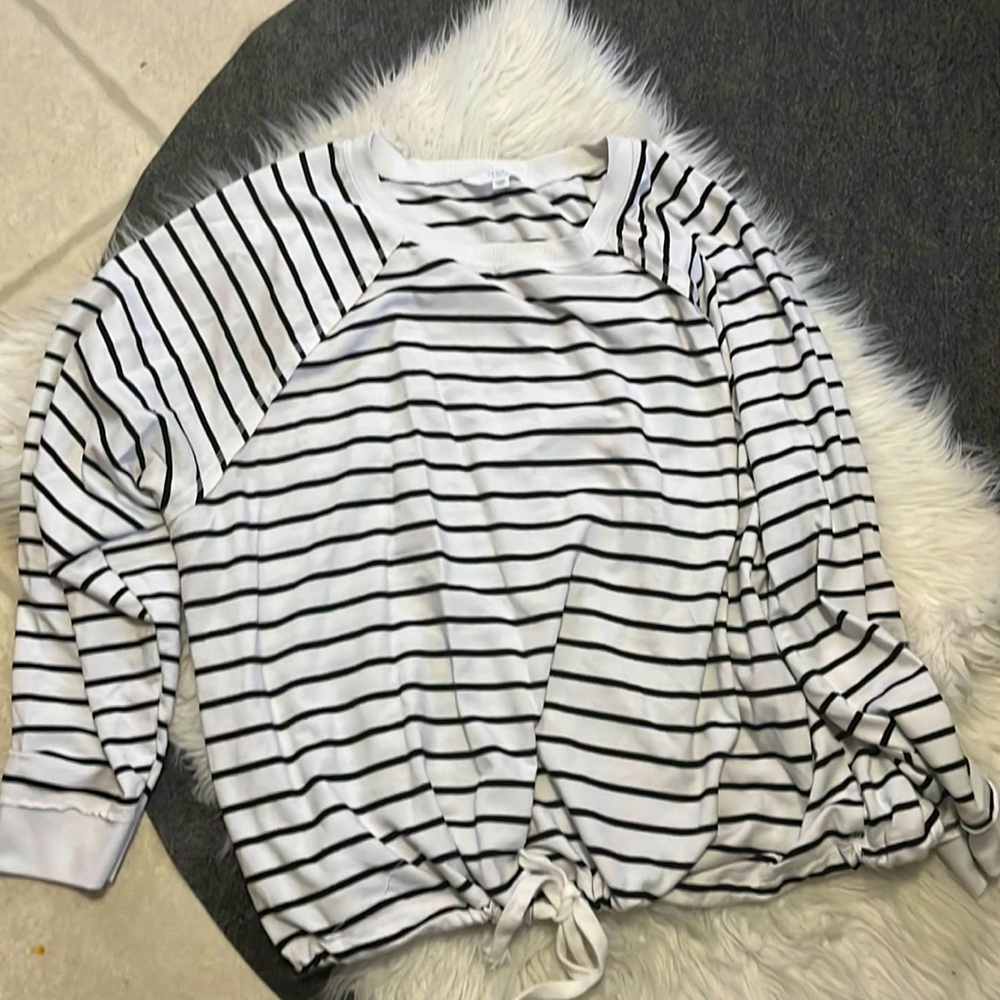 Long sleeve stripped shirt